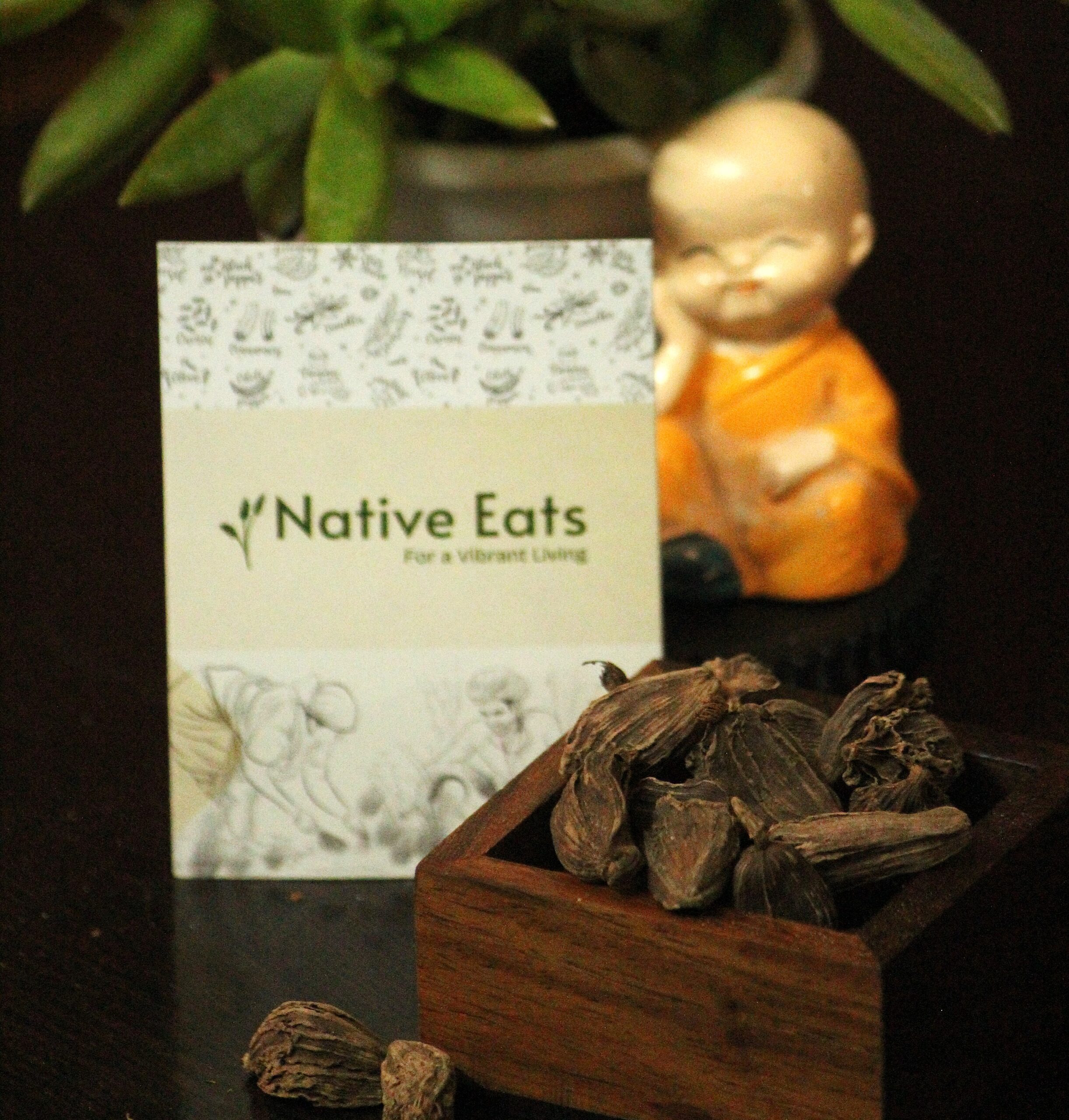 Black Cardamom / Badi Elachi / Nalla Yalukalu